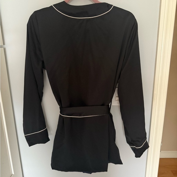 Victoria’s Secret Black Satin Robe with White Trim - Picture 3 of 3